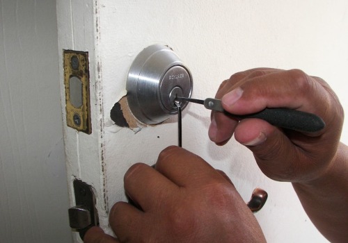 What Tools Do Locksmiths Use to Open Doors?